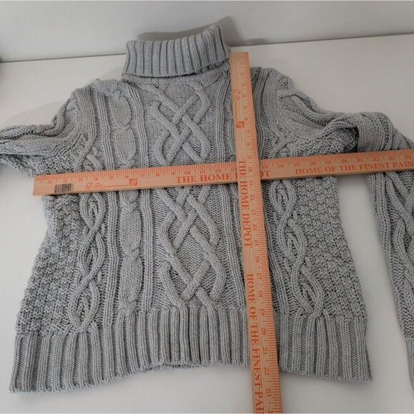 Lands End Cable Knit Drifter Turtleneck Womens Size Medium Gray Chunky Fisherman - Picture 7 of 9